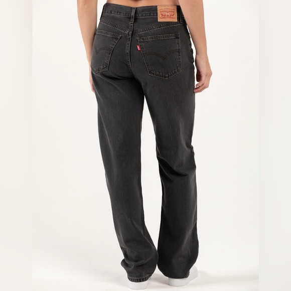 Levi’s Low Pro Straight Jeans in Washed Black | Size 24 - Picture 4 of 10